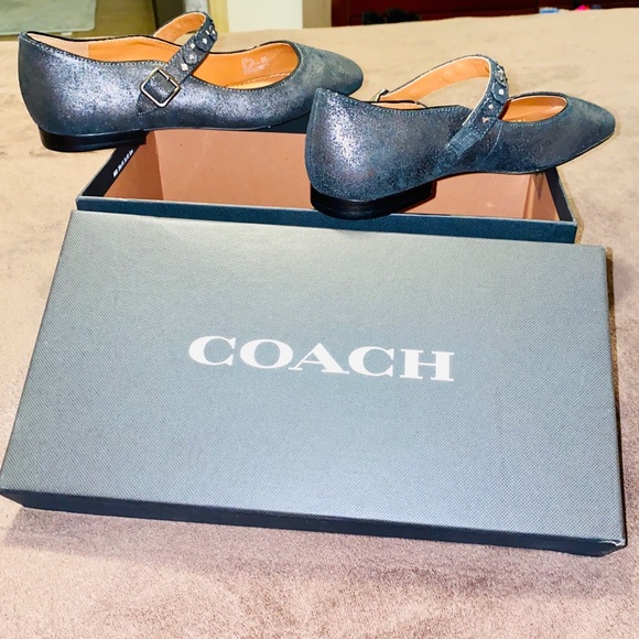 🌺offers🌺 Coach Mary Jane with Tea Rose - Picture 1 of 8